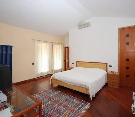 Apartman Sleeps 6