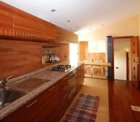 Sleeps 6 * Montegabbione